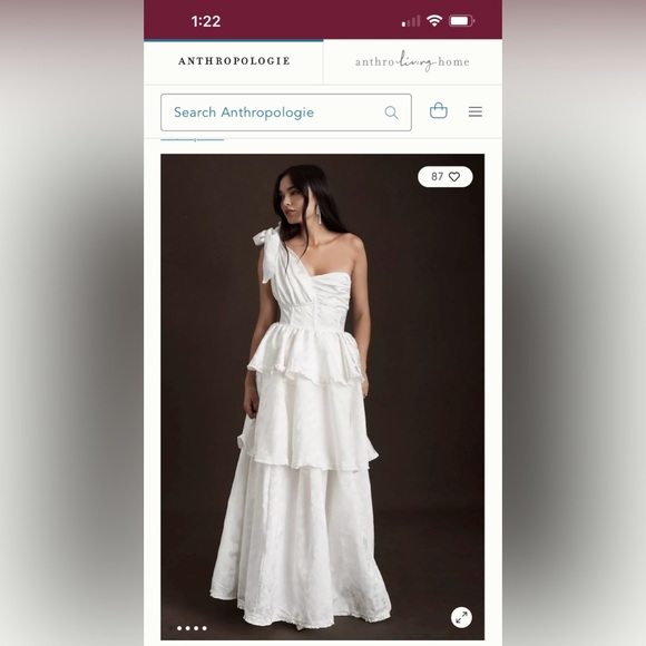 V Chapman Dress - Picture 1 of 17